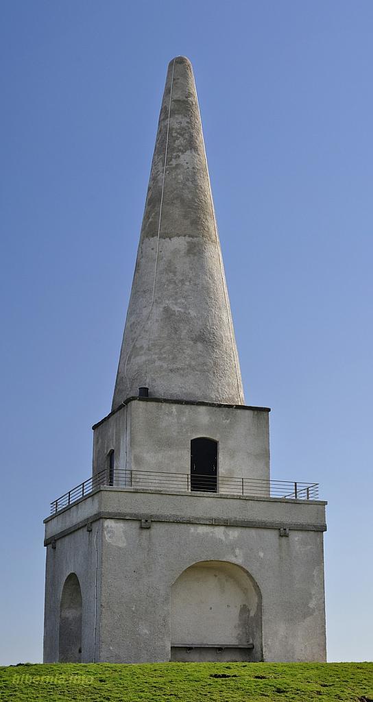 obelisk