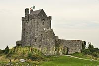 Dunguaire_castle